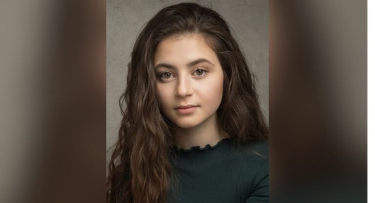 Zoë Athena Story To Success