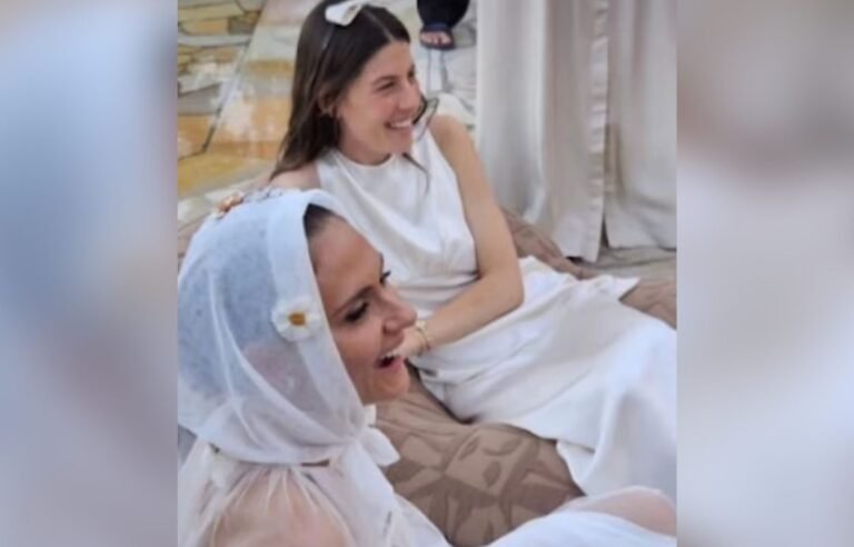 Ali Rosenberg (Katie Ingham) Wikipedia, Parents, Wedding, Blogger, Net Worth, Age, Girlfriend