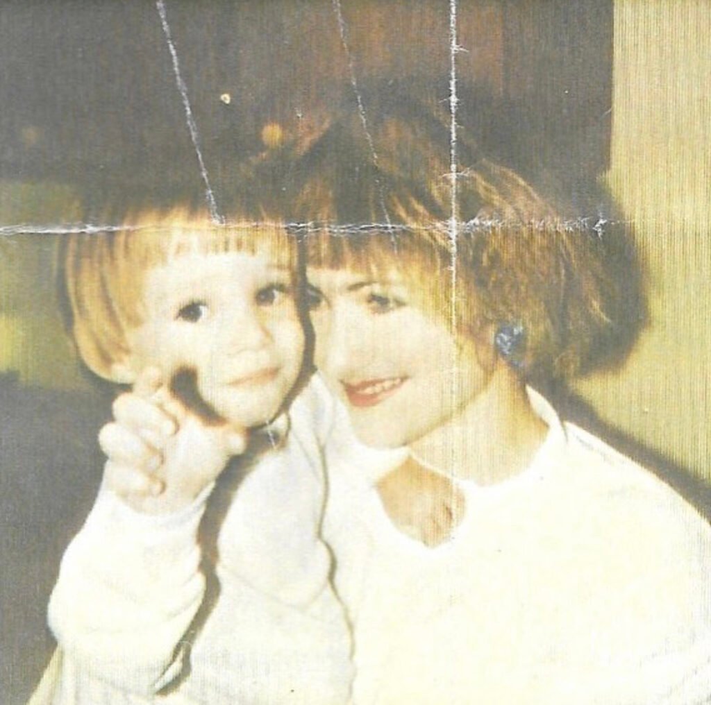 fletcher donovan childhood picture with his mother